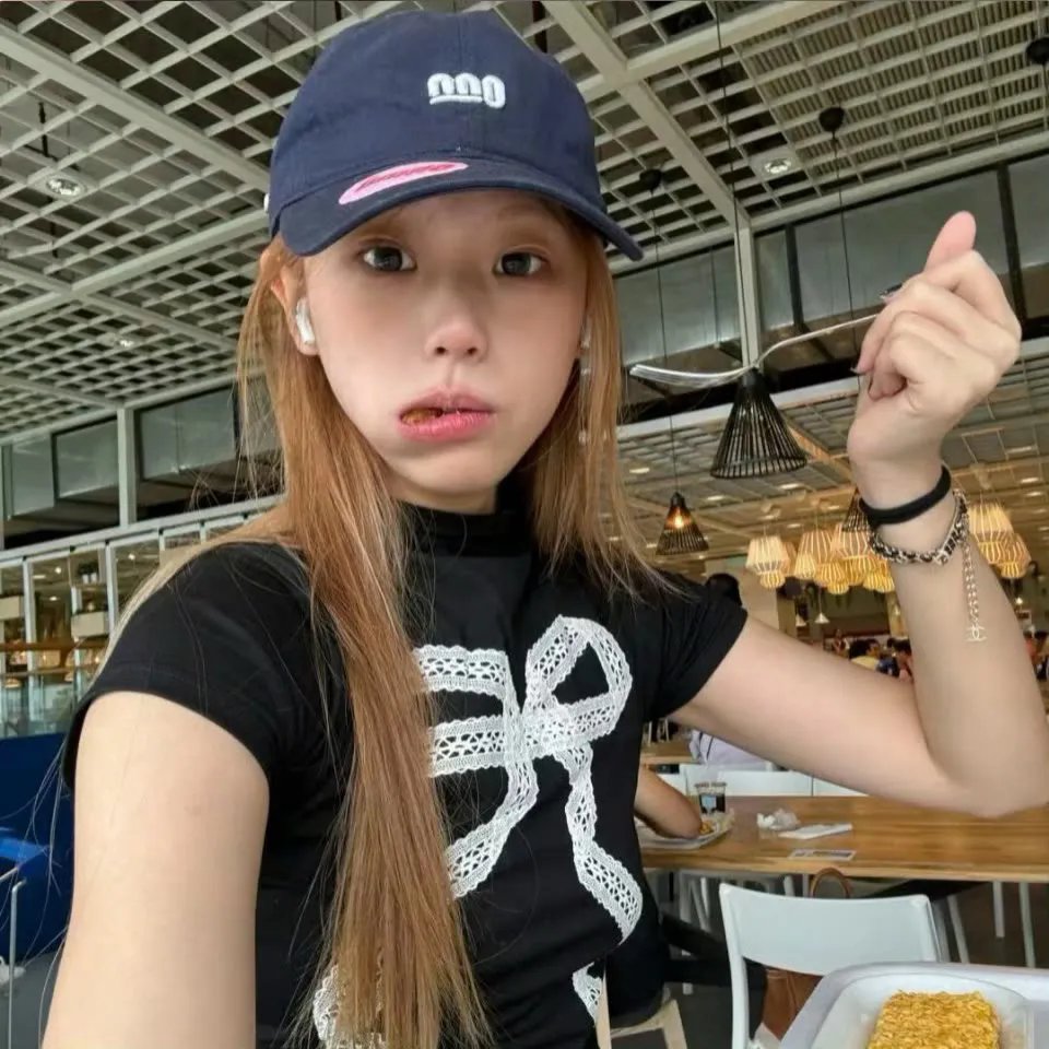 彩凤春情